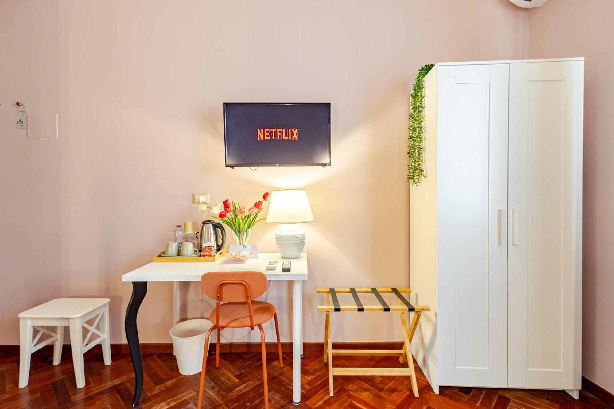 City Love Rooms *
